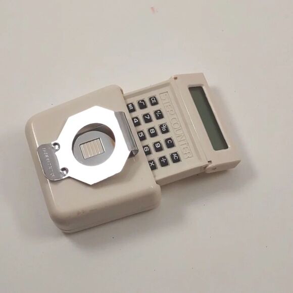 Lillian Vernon Count A Step Electric Pedometer with  Slide out Calculator - Picture 5 of 14